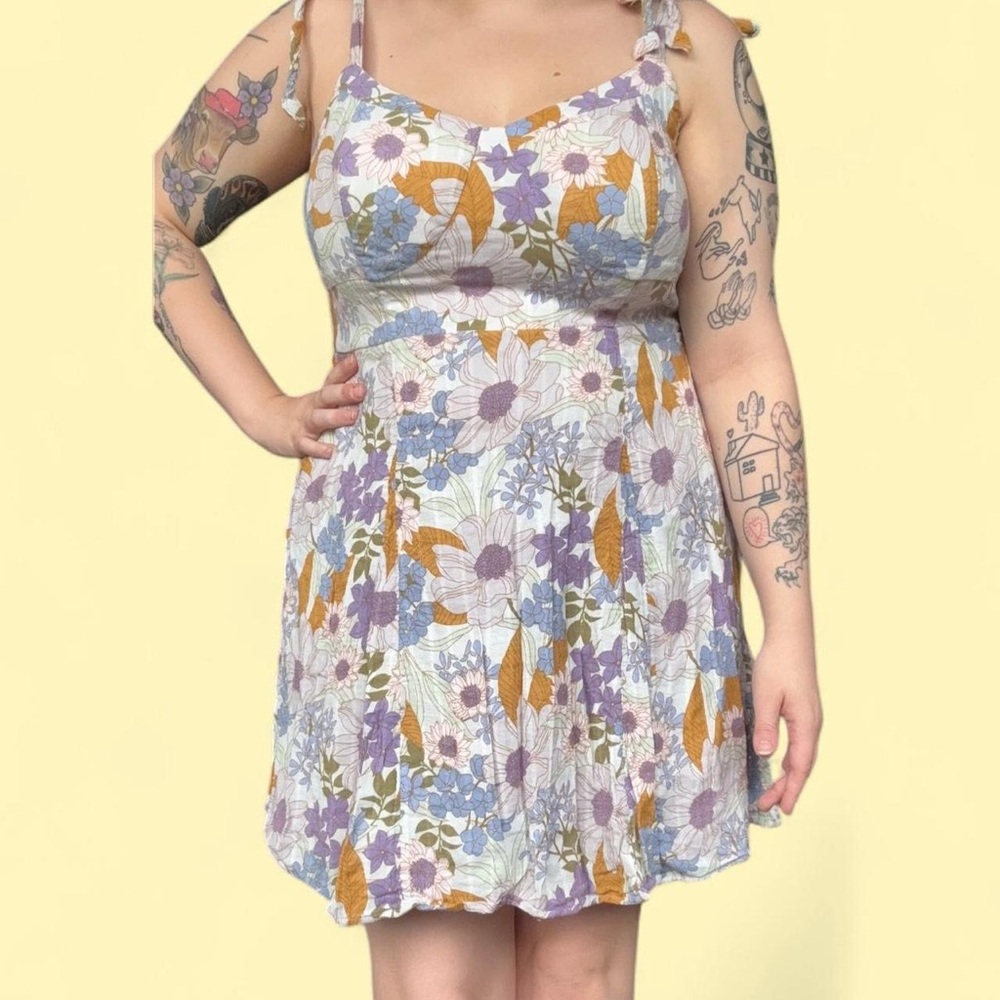 American Eagle Outfitters Floral Dress